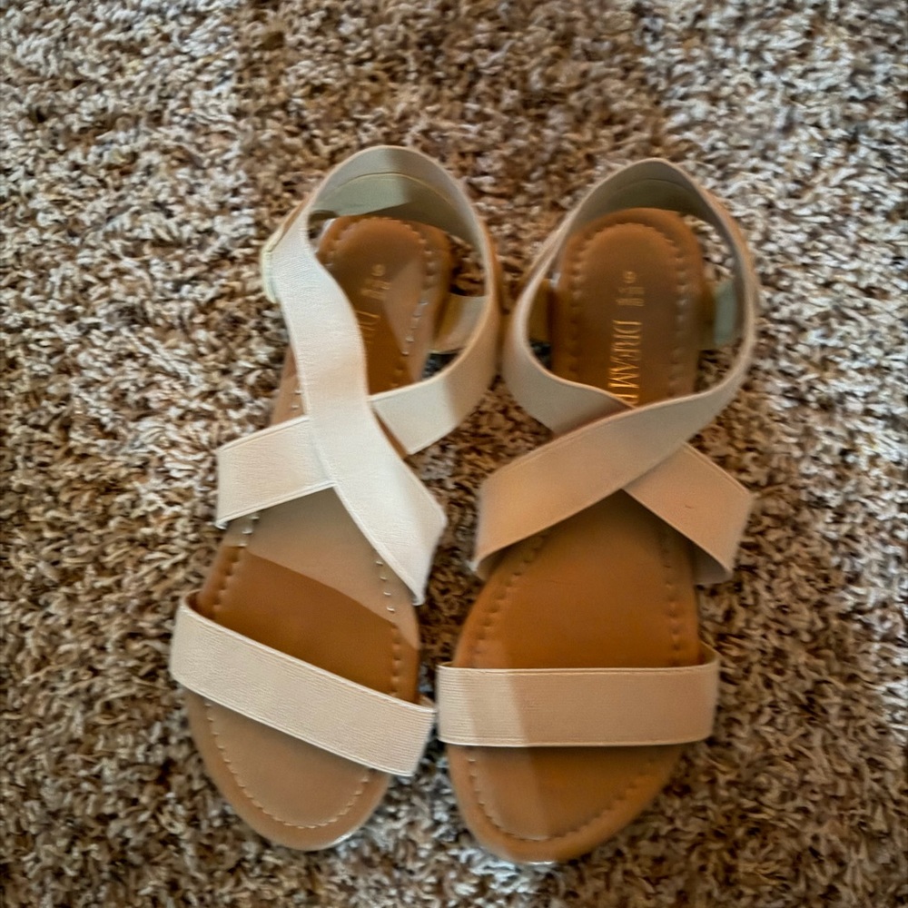 Dream Pairs Cream Strappy Sandals